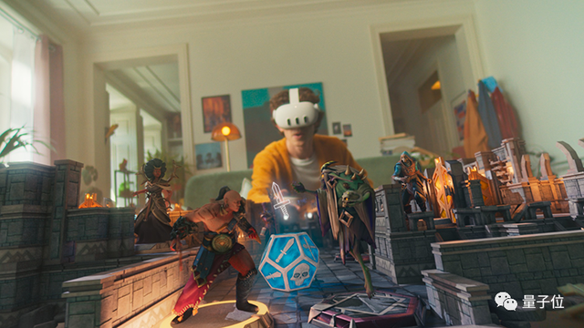 小扎搶先庫(kù)克，官宣新一代VR頭顯！體積減少40%，手部追蹤環(huán)消失，3500元起售