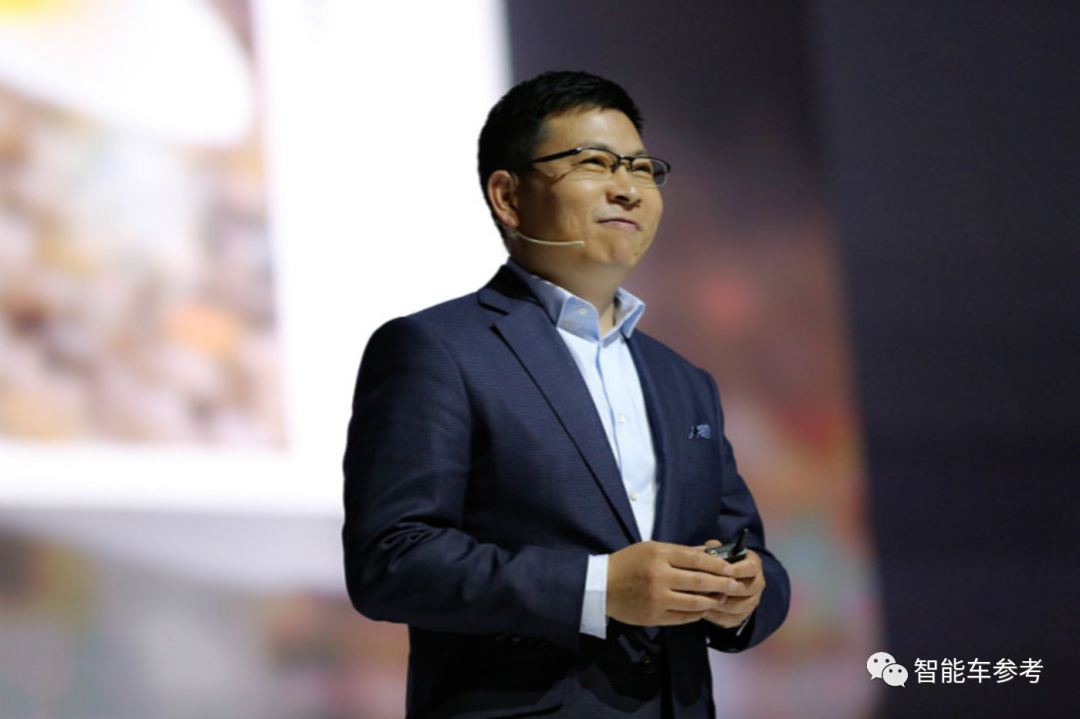 余承東超燃開年信：手機戰略反攻，智選車逆風翻盤！