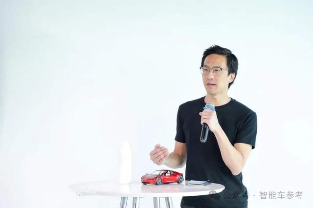 特斯拉華裔高管離職:入職12年,總管軟件,直接向馬斯克匯報