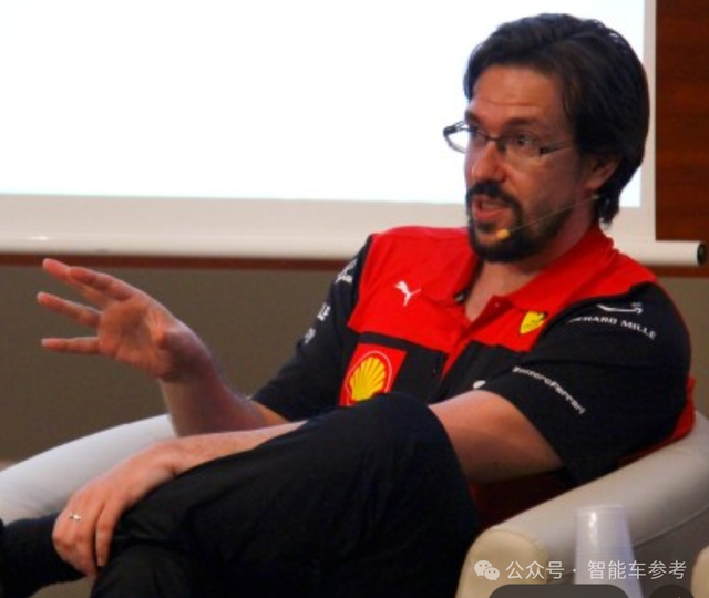 小米真把保時捷Taycan設(shè)計師挖來了