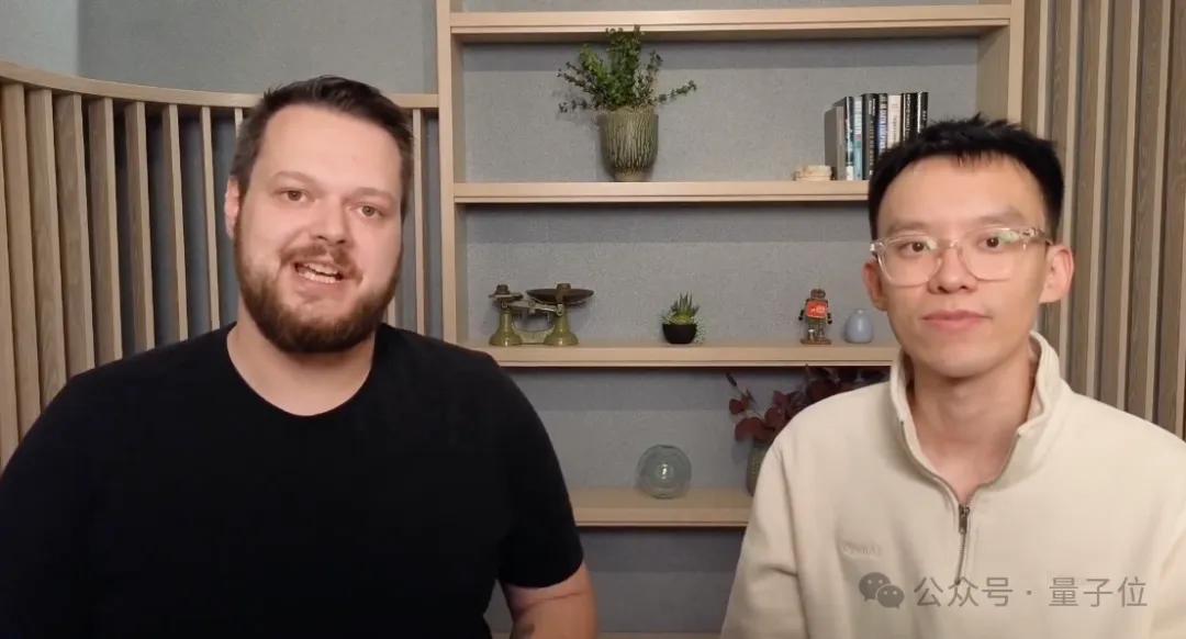 剛剛,OpenAI開源2個推理模型:筆記本/手機就能跑,性能接近o4-mini