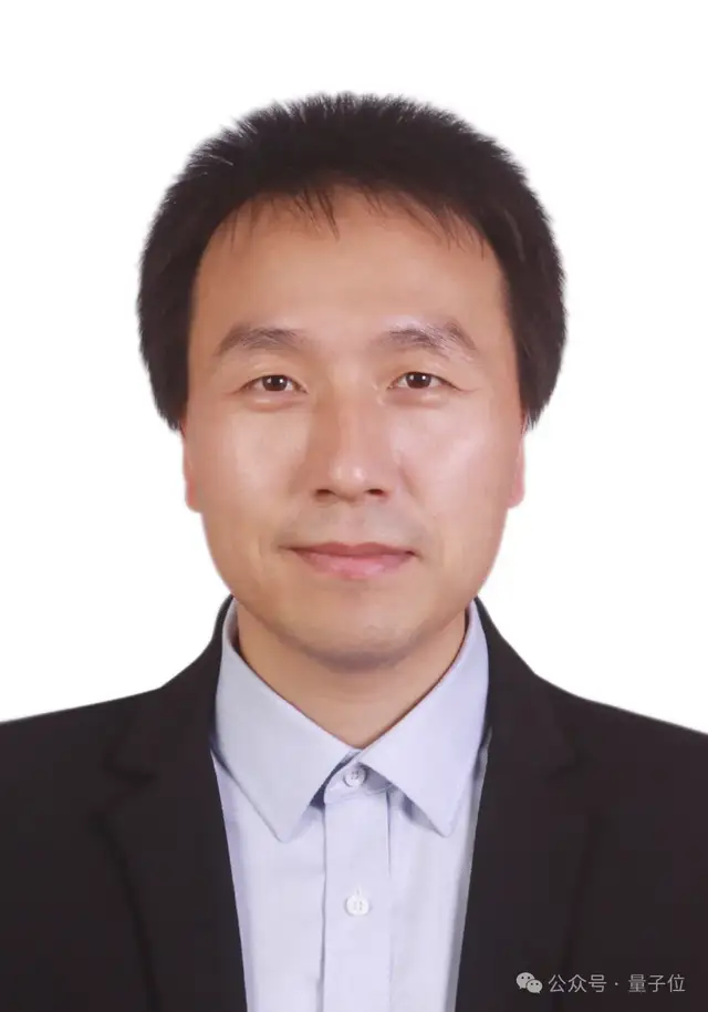 潘建偉團(tuán)隊(duì)突破量子操控極限!AI助力2024個(gè)原子60毫秒精準(zhǔn)重排