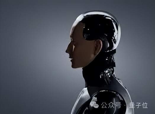 國產人形機器人破全球紀錄!連續空翻一鏡到底,量產3.99w起售