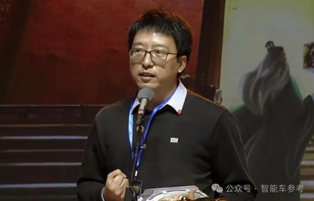 雷軍罕見硬剛回應(yīng)!同日公關(guān)負(fù)責(zé)人被曝調(diào)整