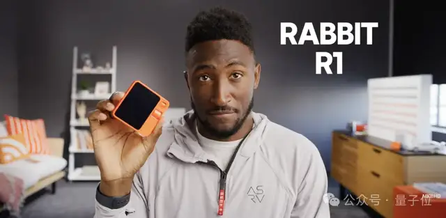 爆火Rabbit R1大翻車:被曝套殼安卓!質疑者IP已遭屏蔽