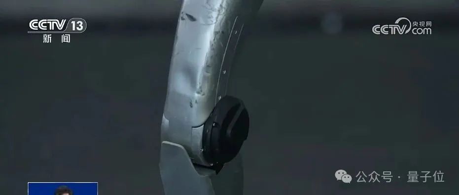 機器人杭州上演格斗賽!拳拳到肉,宇樹CEO王興興:創造了人類歷史新時刻