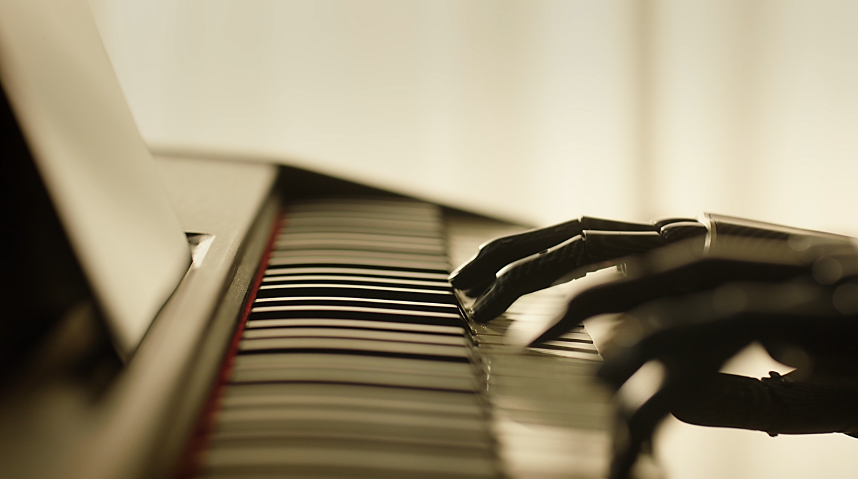 靈寶CASBOT首款人形機器人發(fā)布,會做家務,續(xù)航超過4小時