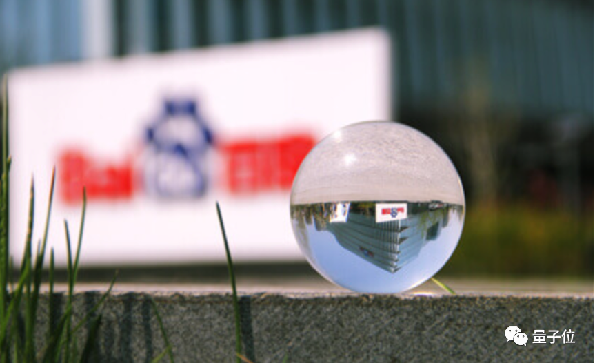 大模型應用給百度打了劑強心針!凈利增長23%,李彥宏:核心業(yè)務重構(gòu)將帶來數(shù)億元增量收入