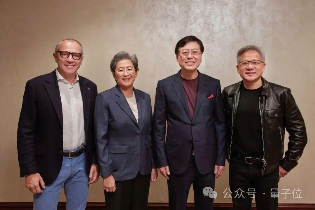 打工人電腦該換了！自帶AI鍵：周報(bào)總結(jié)、PPT配圖一鍵搞定