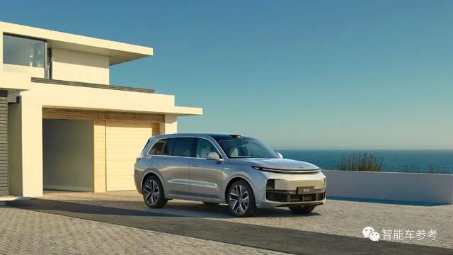 理想戰略會曝光:一定要避開華為