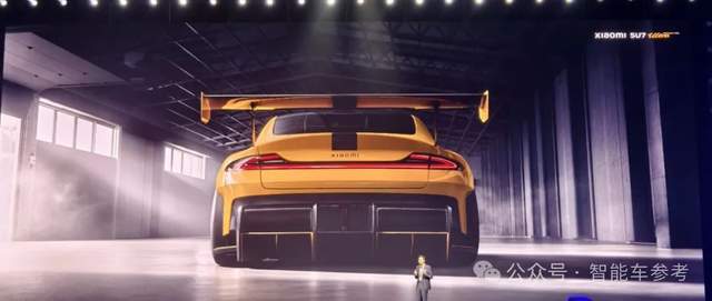 雷軍：地表最強四門車，小米造！自曝造車起步估值超700億